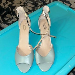 Seychelles short heel shoes